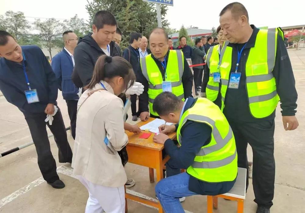 72ad0304645f47c18f19ba29a02b2d23.jpg 72ad0304645f47c18f19ba29a02b2d23.jpg