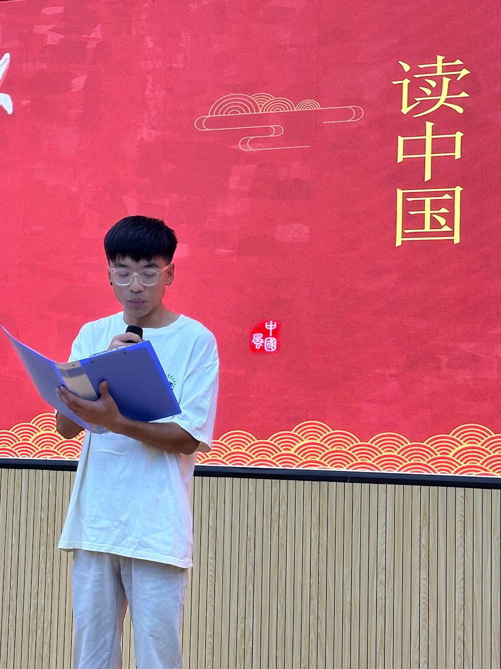 9f7508ed01e340f1b8b11119967dba9f.jpg 9f7508ed01e340f1b8b11119967dba9f.jpg