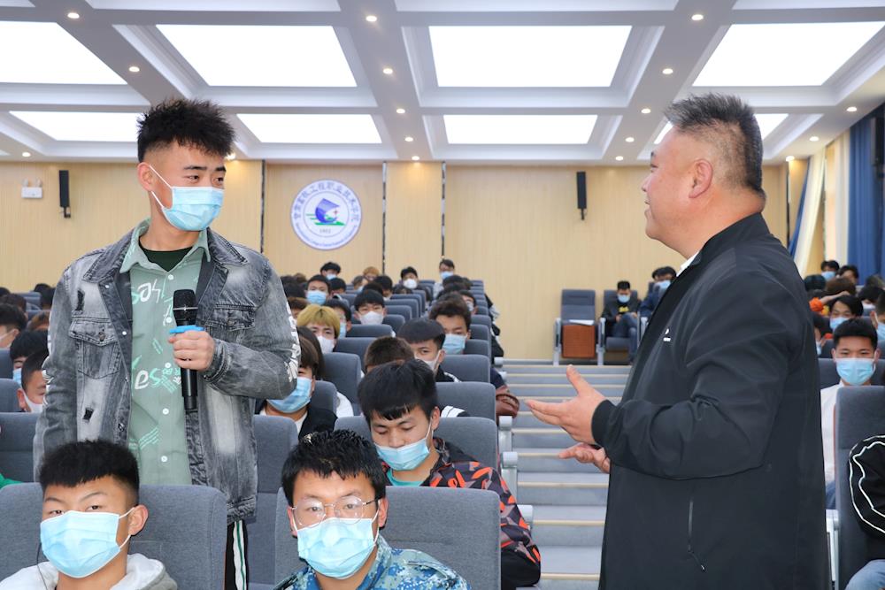 7103f501586443b0851253e678d519eb.jpg 7103f501586443b0851253e678d519eb.jpg